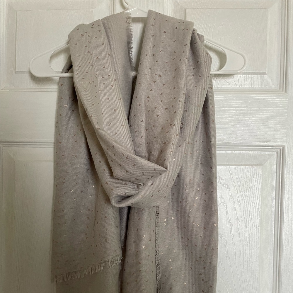 Lauren Conrad heart patterned scarf